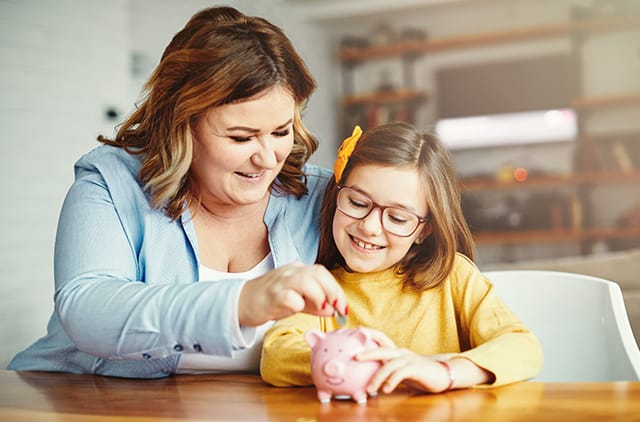kids saving money